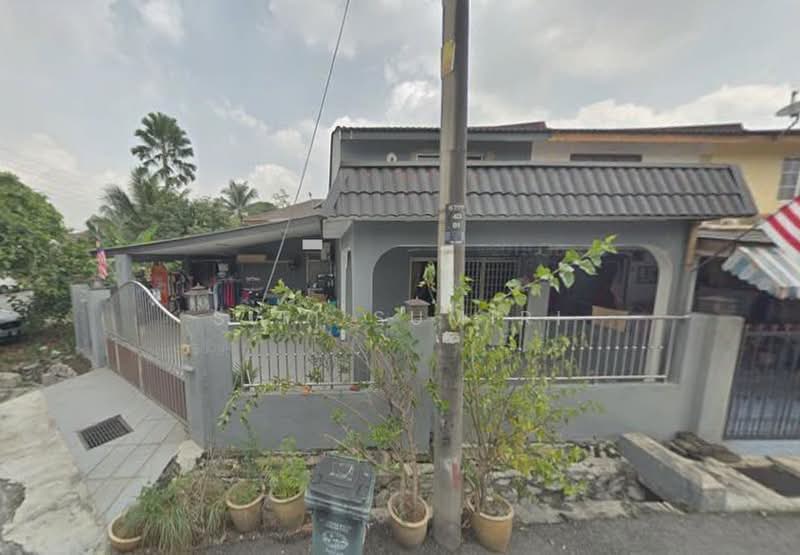 Rumah Teres 2-Tingkat untuk Dijual di Batu Caves (Selangor) - Siti Sumiri - Exterior - PropertyGuru.com.my
