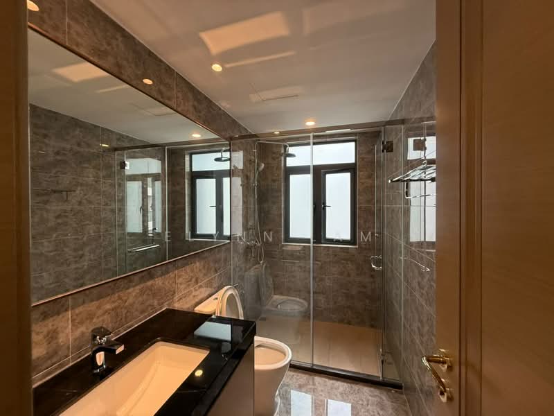 Kondominium untuk Disewa di R&F Princess Cove Phase 2-Seine Region - Elynn Lam - Bathroom - PropertyGuru.com.my
