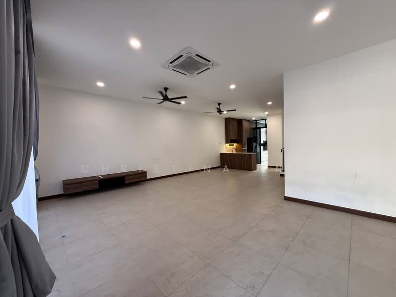Rumah Teres 2-Tingkat untuk Dijual di Puteri Harbour (Iskandar Puteri (Nusajaya)) - Christina Ang - Living Room - PropertyGuru.com.my