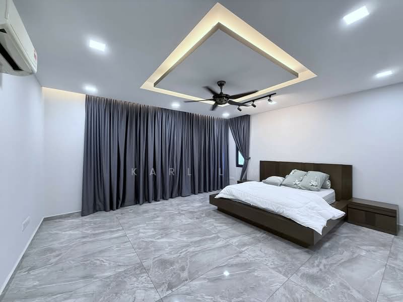 Semi-Detached House for Sale in Taman Pelangi (Johor Bahru) - Karl Lim - Bedroom - PropertyGuru.com.my