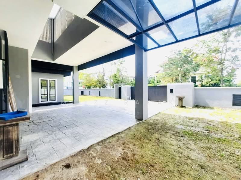Bungalow House for Sale in Bukit Jelutong (Shah Alam) - Muizz Razak - PropertyGuru.com.my