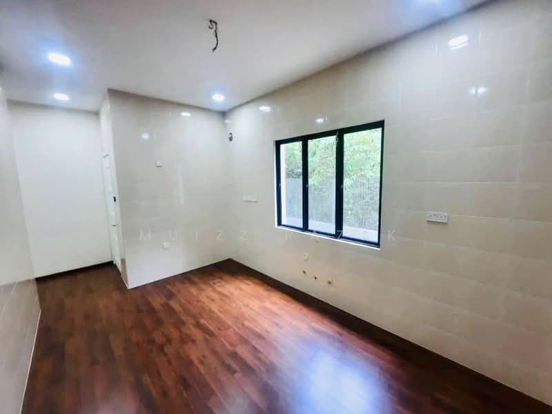 Bungalow House for Sale in Bukit Jelutong (Shah Alam) - Muizz Razak - PropertyGuru.com.my