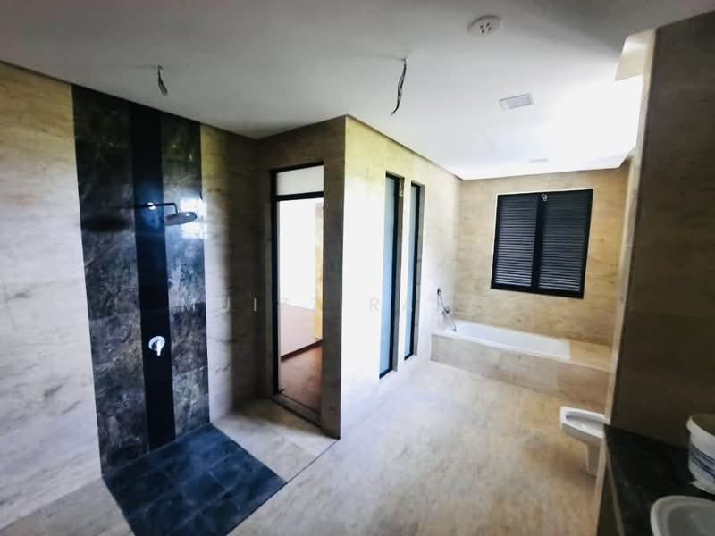 Bungalow House for Sale in Bukit Jelutong (Shah Alam) - Muizz Razak - PropertyGuru.com.my