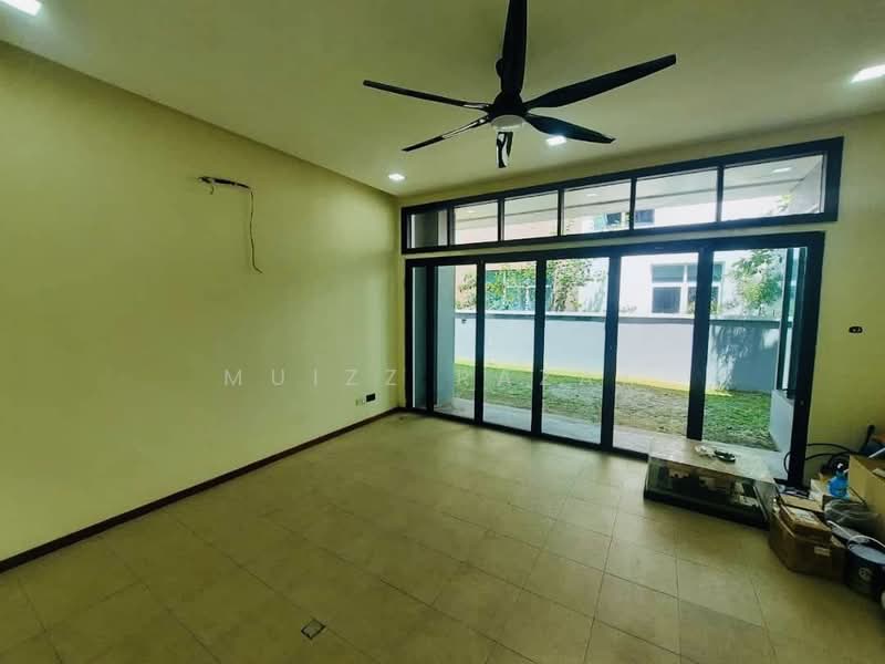 Bungalow House for Sale in Bukit Jelutong (Shah Alam) - Muizz Razak - PropertyGuru.com.my