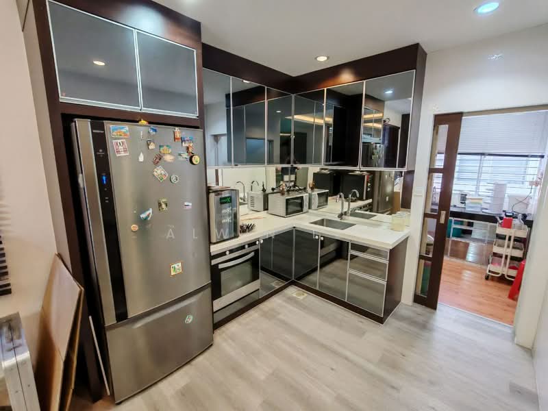 2-storey Terraced House for Sale in Setia Indah 12 (Setia Alam) - Alwin Lee - Kitchen - PropertyGuru.com.my