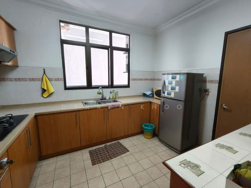 Condominium for Sale at 1 Bukit Utama - Darren Khoo - Kitchen - PropertyGuru.com.my