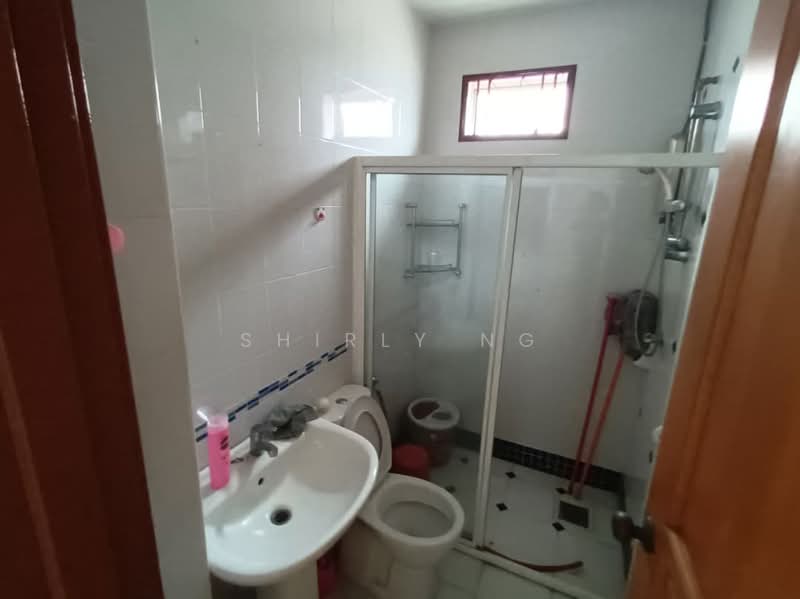 Bungalow House untuk Dijual di Kota Emerald (Rawang) - Shirly Ng - Bathroom - PropertyGuru.com.my