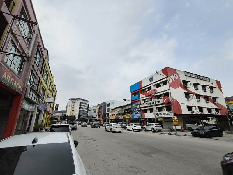 Shop for Rent in Klang (Selangor) - Allister Seow - Exterior - PropertyGuru.com.my