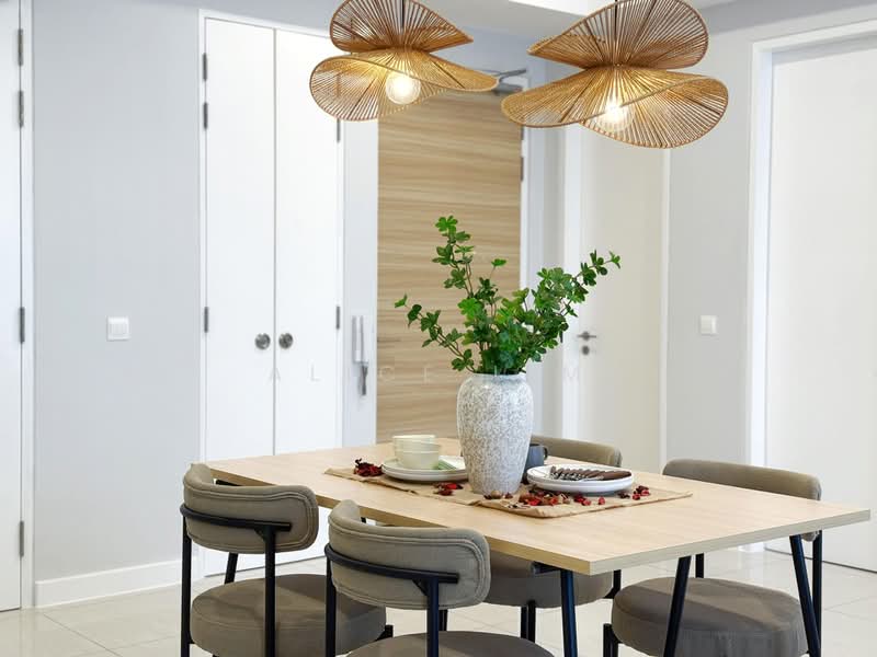 Service Residence for Rent at The Sentral Suites - Alice Lim - Dining Room - PropertyGuru.com.my