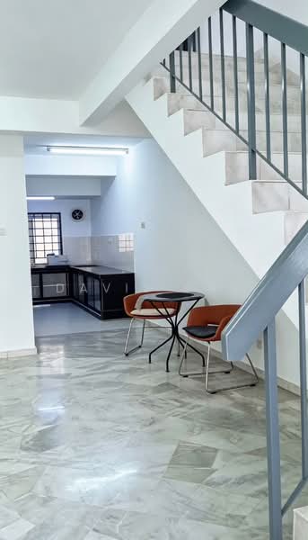 Rumah Teres 2-Tingkat untuk Dijual di Taman Sri Gombak (Gombak) - Davis Ong - Kitchen - PropertyGuru.com.my