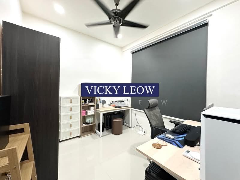 Condominium for Sale at Boulevard Condominium (BLVD) - Vicky Leow - Study - PropertyGuru.com.my