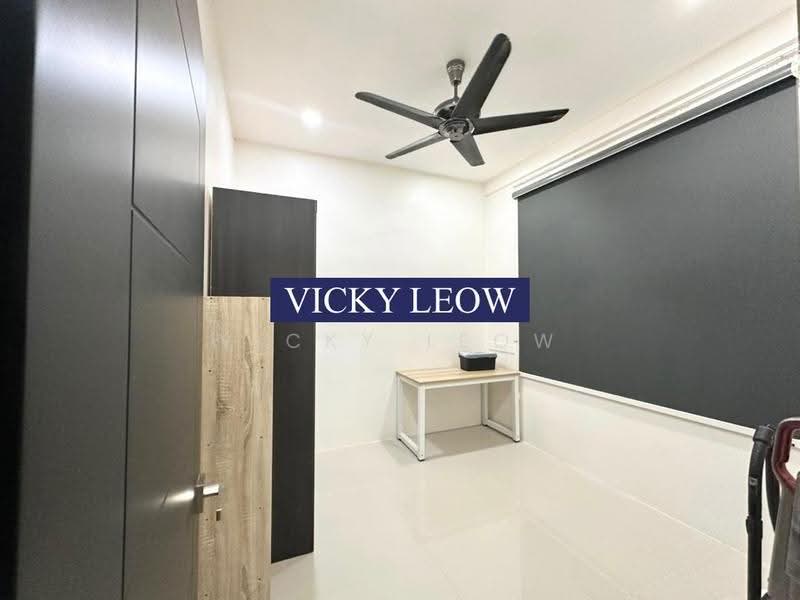 Condominium for Sale at Boulevard Condominium (BLVD) - Vicky Leow - Study - PropertyGuru.com.my