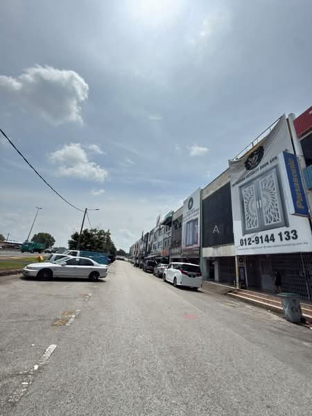 Shop for Sale in Taman Cheng Utama (Cheng) - Wesley Tan - Exterior - PropertyGuru.com.my