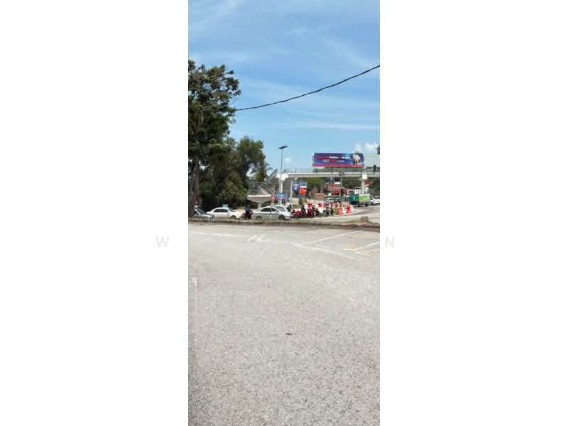 Shop for Sale in Taman Cheng Utama (Cheng) - Wesley Tan - Exterior - PropertyGuru.com.my