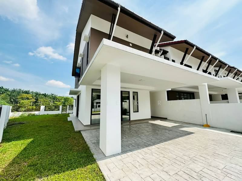 2-storey Terraced House for Sale in Serene Heights (Semenyih) - Nazerene Kurung - Exterior - PropertyGuru.com.my