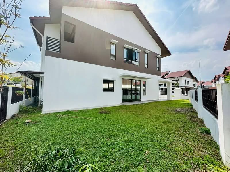 2-storey Terraced House for Sale in Serene Heights (Semenyih) - Nazerene Kurung - Exterior - PropertyGuru.com.my