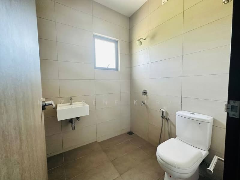 2-storey Terraced House for Sale in Serene Heights (Semenyih) - Nazerene Kurung - Bathroom - PropertyGuru.com.my