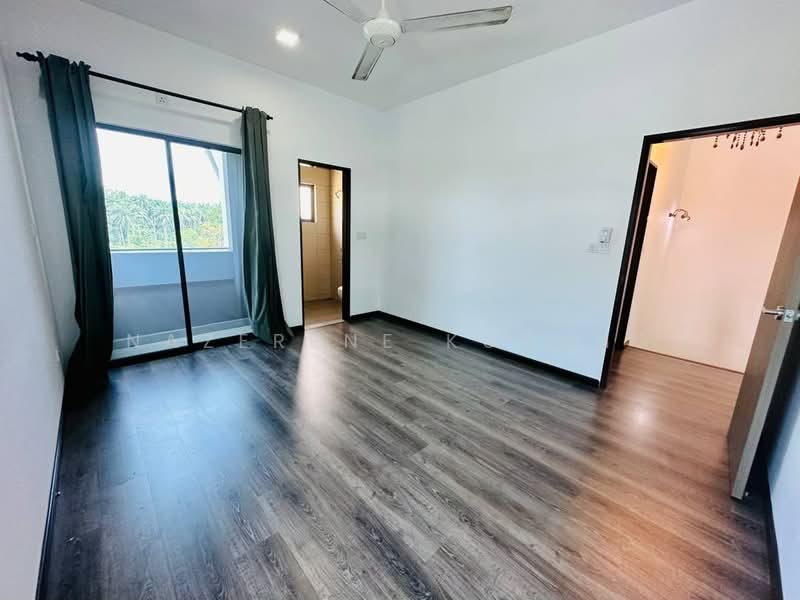2-storey Terraced House for Sale in Serene Heights (Semenyih) - Nazerene Kurung - Bedroom - PropertyGuru.com.my