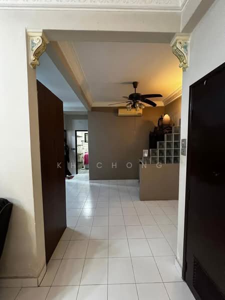 Rumah Teres untuk Dijual di Bandar Botanic (Klang) - KH Chong - Interior - PropertyGuru.com.my