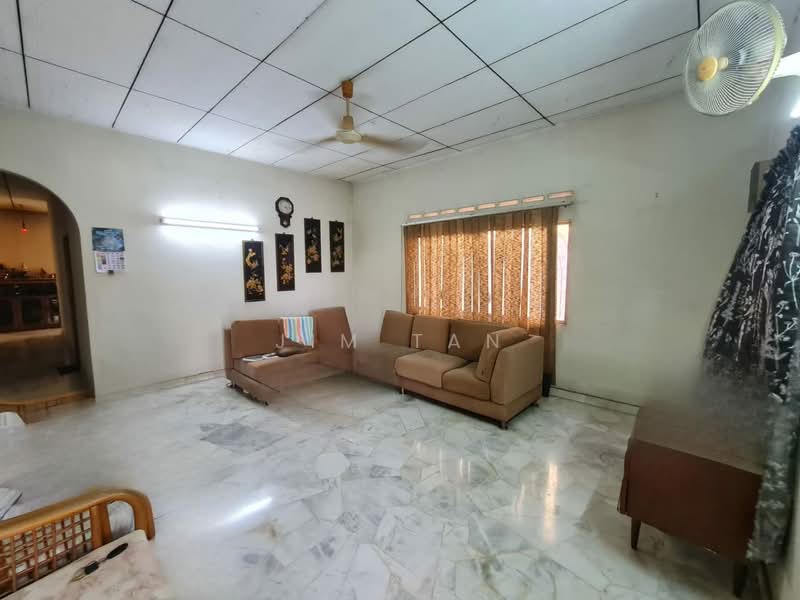 Bungalow House untuk Dijual di Bandar Puchong Utama (Puchong) - Jim Tan - Living Room - PropertyGuru.com.my
