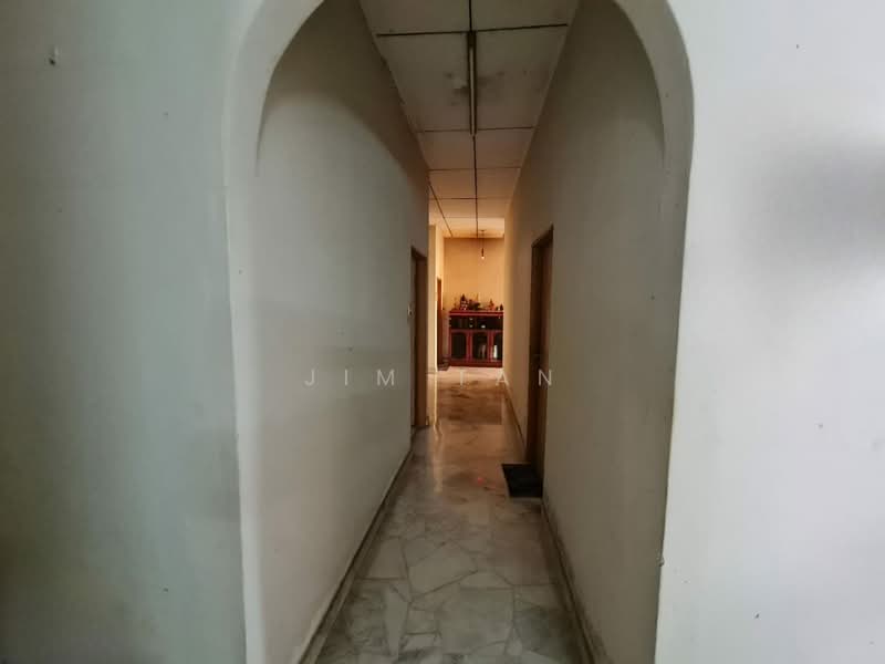 Bungalow House untuk Dijual di Bandar Puchong Utama (Puchong) - Jim Tan - Corridor - PropertyGuru.com.my