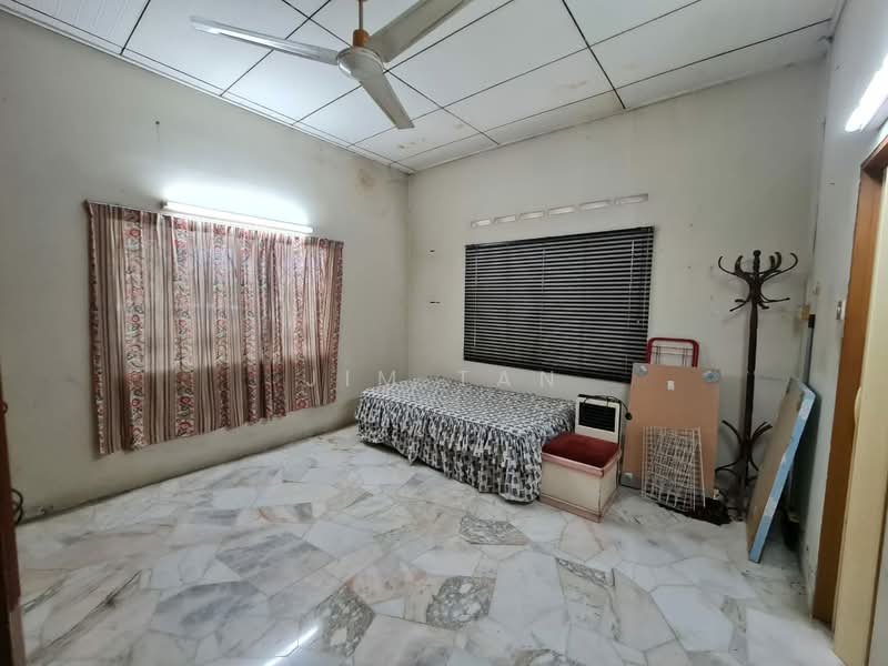 Bungalow House untuk Dijual di Bandar Puchong Utama (Puchong) - Jim Tan - Bedroom - PropertyGuru.com.my