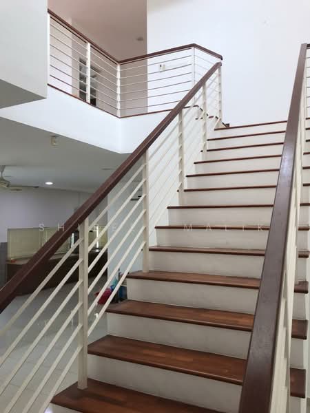 Semi-Detached House for Rent in Cyberjaya (Selangor) - Shireen Malik - Stairs - PropertyGuru.com.my
