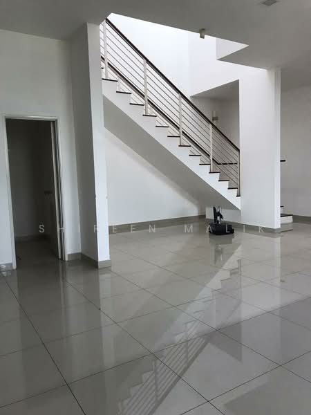 Semi-Detached House for Rent in Cyberjaya (Selangor) - Shireen Malik - Stairs - PropertyGuru.com.my