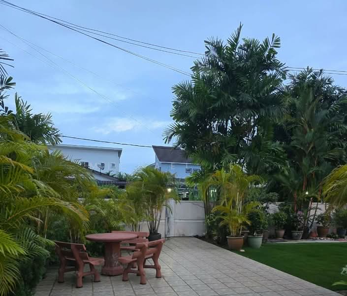 Rumah Berkembar untuk Dijual di Tapah (Perak) - Michael Kei - Exterior - PropertyGuru.com.my