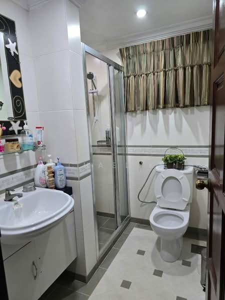Rumah Berkembar untuk Dijual di Tapah (Perak) - Michael Kei - Bathroom - PropertyGuru.com.my