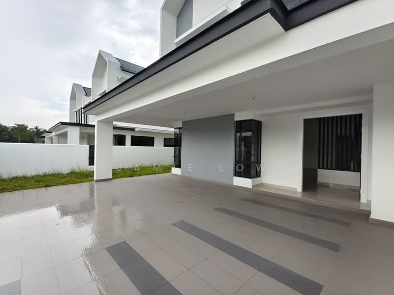 Semi-Detached House for Rent in Setia Tropika (Johor Bahru) - Jamie Low - Exterior - PropertyGuru.com.my