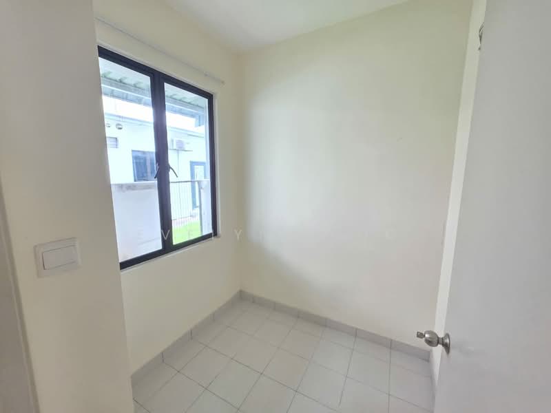 3-storey Terraced House for Rent in Rawang (Selangor) - Evelyn Khoo - Room - PropertyGuru.com.my