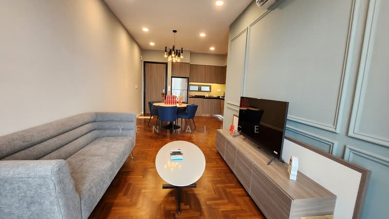 Service Residence for Sale at Bloomsvale Menara Vista Petaling - Yen Alice - Living Room - PropertyGuru.com.my