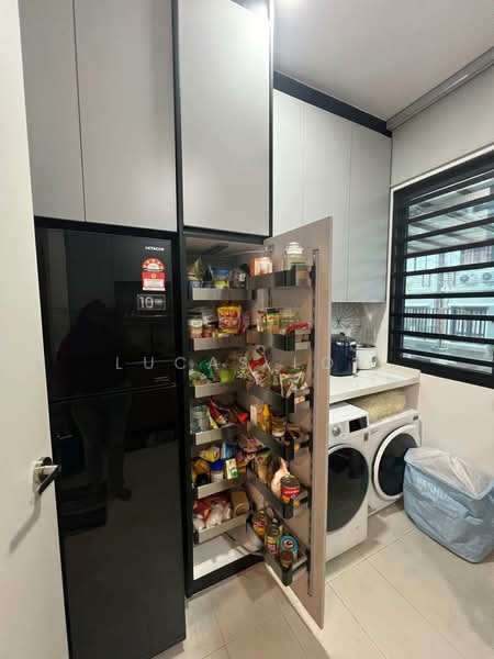 2-storey Terraced House for Sale in Sungai Buloh (Selangor) - Lucas Loh - Kitchen - PropertyGuru.com.my