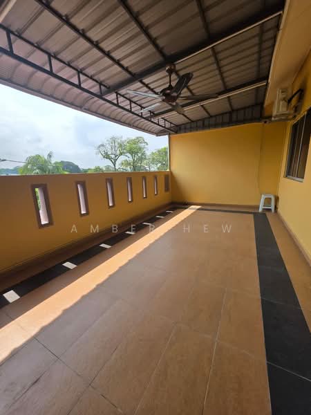 2-storey Terraced House for Sale in Taman Puteri Wangsa (Ulu Tiram) - Amber Hew - Balcony - PropertyGuru.com.my