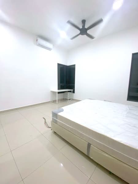 Condominium for Rent at Alstonia Residence - Kew . - PropertyGuru.com.my