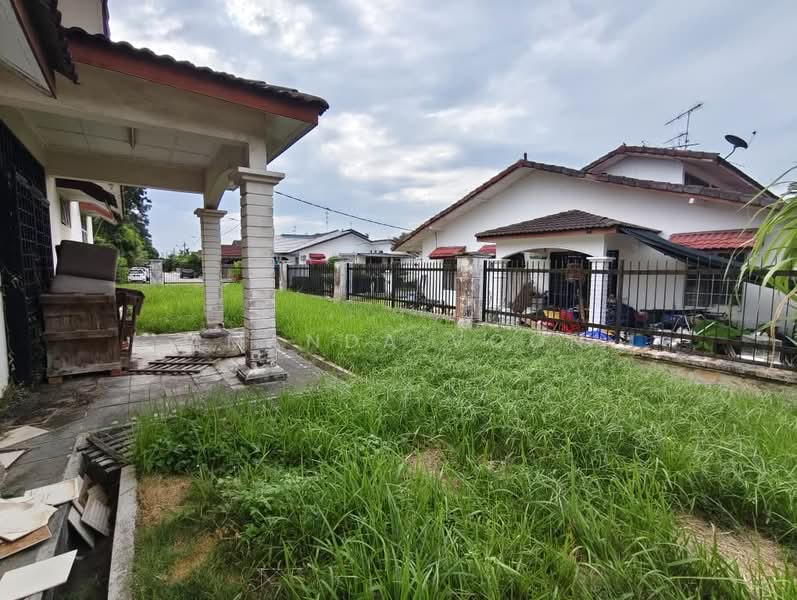 Rumah Teres 1-Tingkat untuk Dijual di Taman Perling (Perling) - Amanda Voon - Exterior - PropertyGuru.com.my