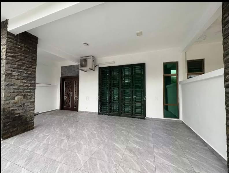 Rumah Teres 2-Tingkat untuk Disewa di Bandar Dato Onn (Tebrau) - Robbie Tan - Exterior - PropertyGuru.com.my