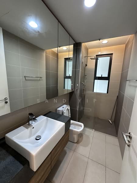 Kediaman Servis untuk Dijual di The Potpourri - Sand Yip - Bathroom - PropertyGuru.com.my