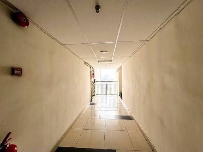 Office for Sale in KLCC (KL City Centre) - Hafiz Isa - Corridor - PropertyGuru.com.my