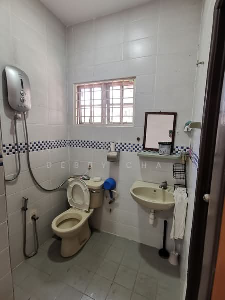 2-storey Terraced House for Rent in Bandar Bukit Puchong (Puchong) - Debby Chai - Bathroom - PropertyGuru.com.my