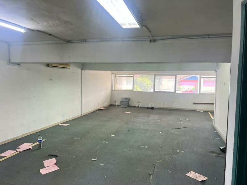 Shop for Rent in Gombak (Selangor) - Denise Wong - Interior - PropertyGuru.com.my