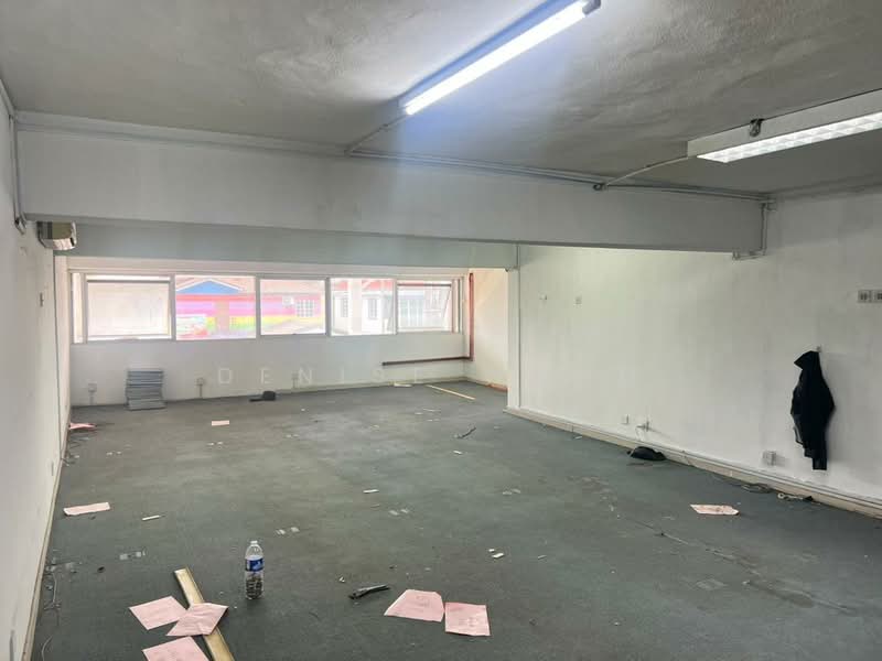 Shop for Rent in Gombak (Selangor) - Denise Wong - Interior - PropertyGuru.com.my