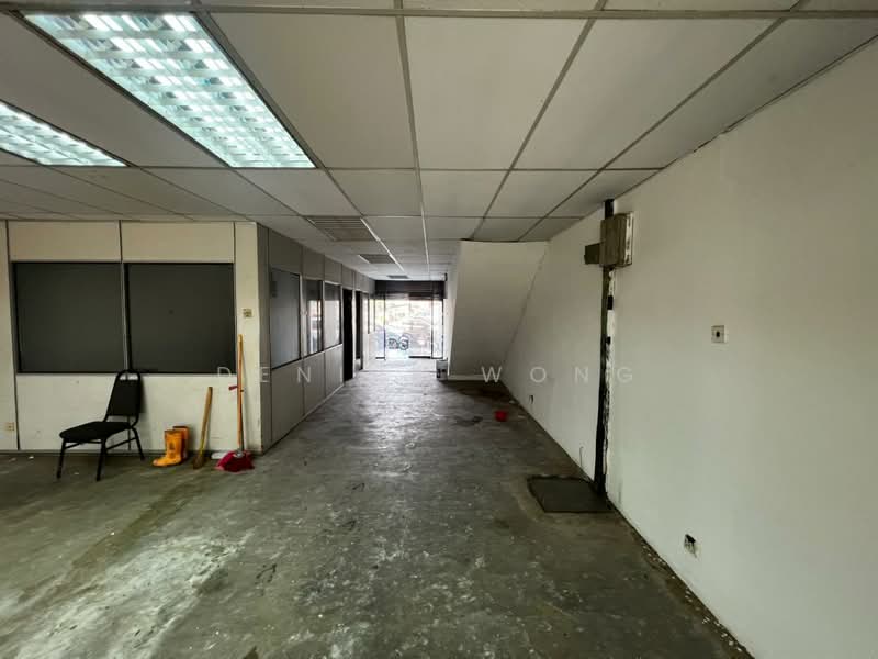 Shop for Rent in Gombak (Selangor) - Denise Wong - Interior - PropertyGuru.com.my