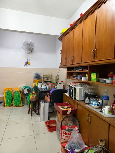 2-storey Terraced House for Sale in Taman Serdang Raya (Seri Kembangan) - May Goh - Kitchen - PropertyGuru.com.my