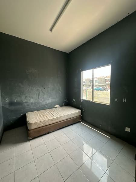 Rumah Teres 2-Tingkat untuk Dijual di Shah Alam (Selangor) - Syukor Hartanah - Bedroom - PropertyGuru.com.my