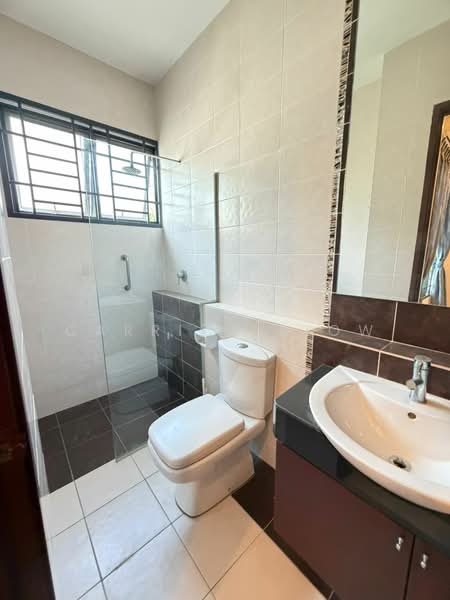 2-storey Terraced House for Sale in East Ledang (Iskandar Puteri (Nusajaya)) - Carrien Siow - Bathroom - PropertyGuru.com.my