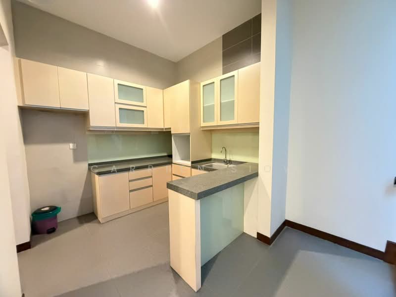 2-storey Terraced House for Sale in East Ledang (Iskandar Puteri (Nusajaya)) - Carrien Siow - Kitchen - PropertyGuru.com.my