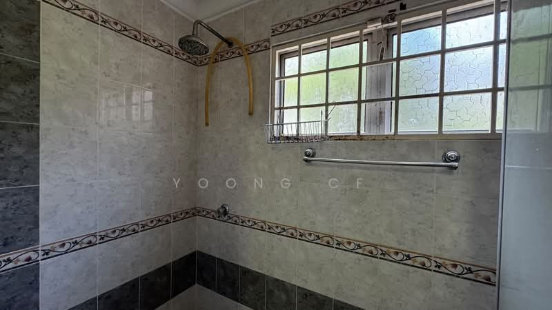 Bungalow House for Sale in Damansara Heights (Kuala Lumpur) - Yoong CF - Bathroom - PropertyGuru.com.my