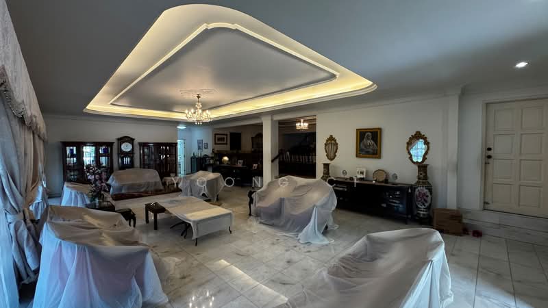 Bungalow House for Sale in Damansara Heights (Kuala Lumpur) - Yoong CF - Living Room - PropertyGuru.com.my